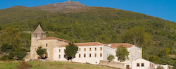 Antiguo convento de San Miguel, en San Martín de Trevejo, actual hospedería de la Junta de Extremadura